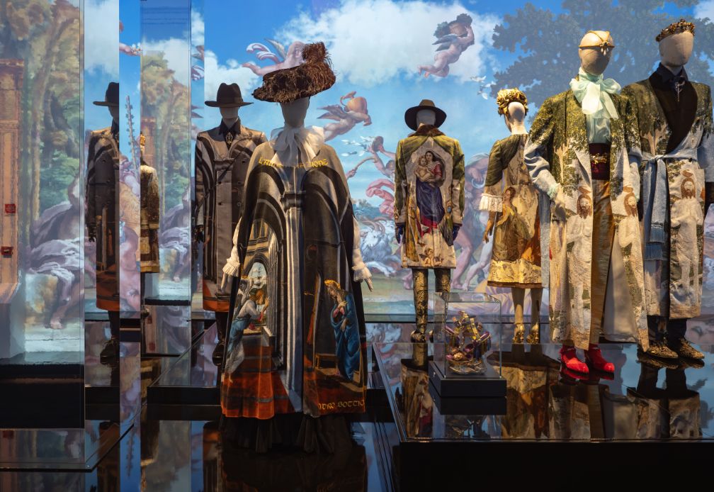 “Dal Cuore alle Mani: Dolce&Gabbana” – La grande mostra arriva a Roma